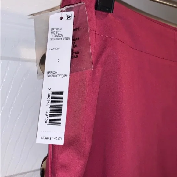 NWT, beautiful Antonio Melani Skirt, Size 0 - Picture 5 of 8